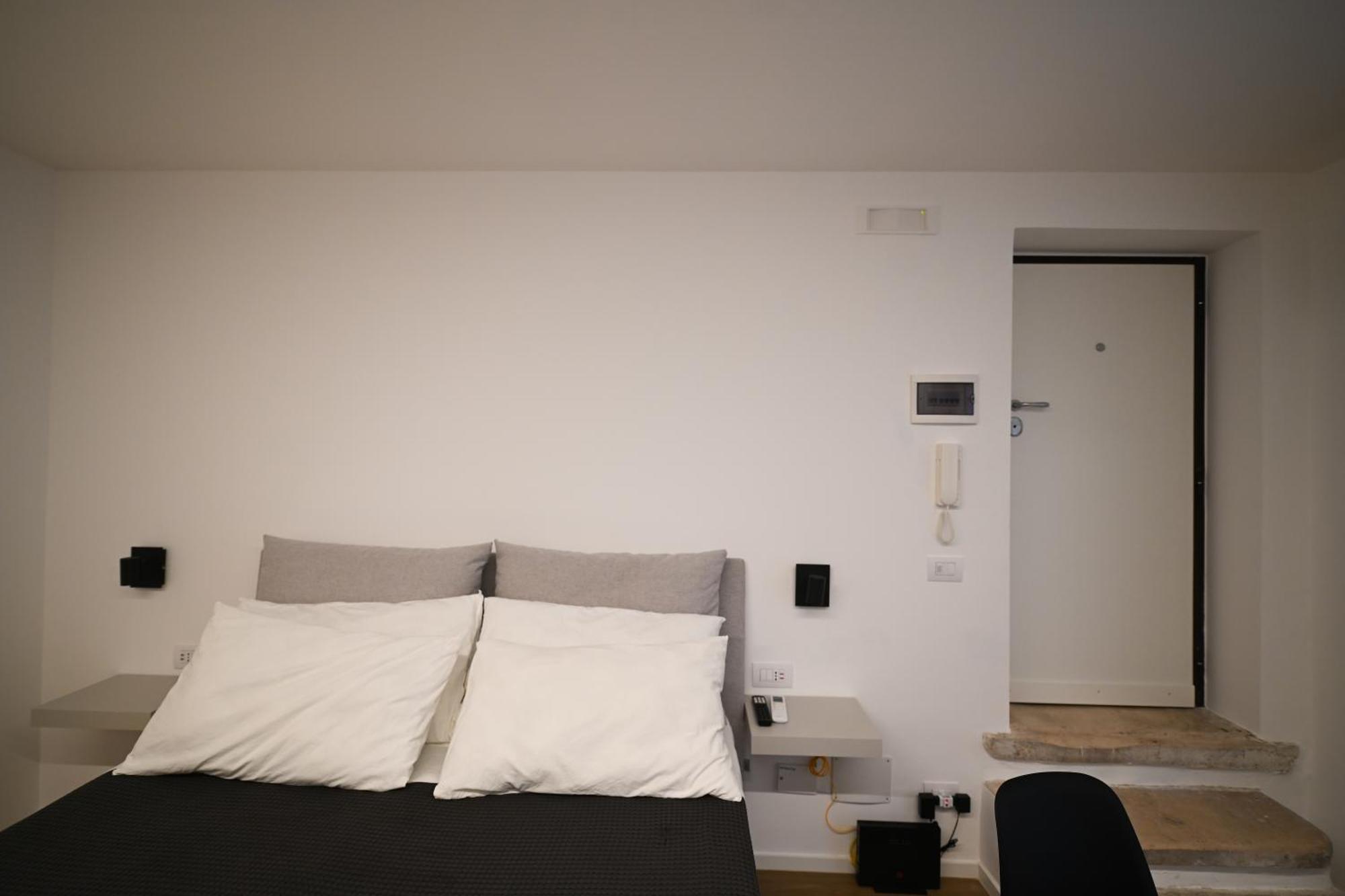 Luna Apartment *