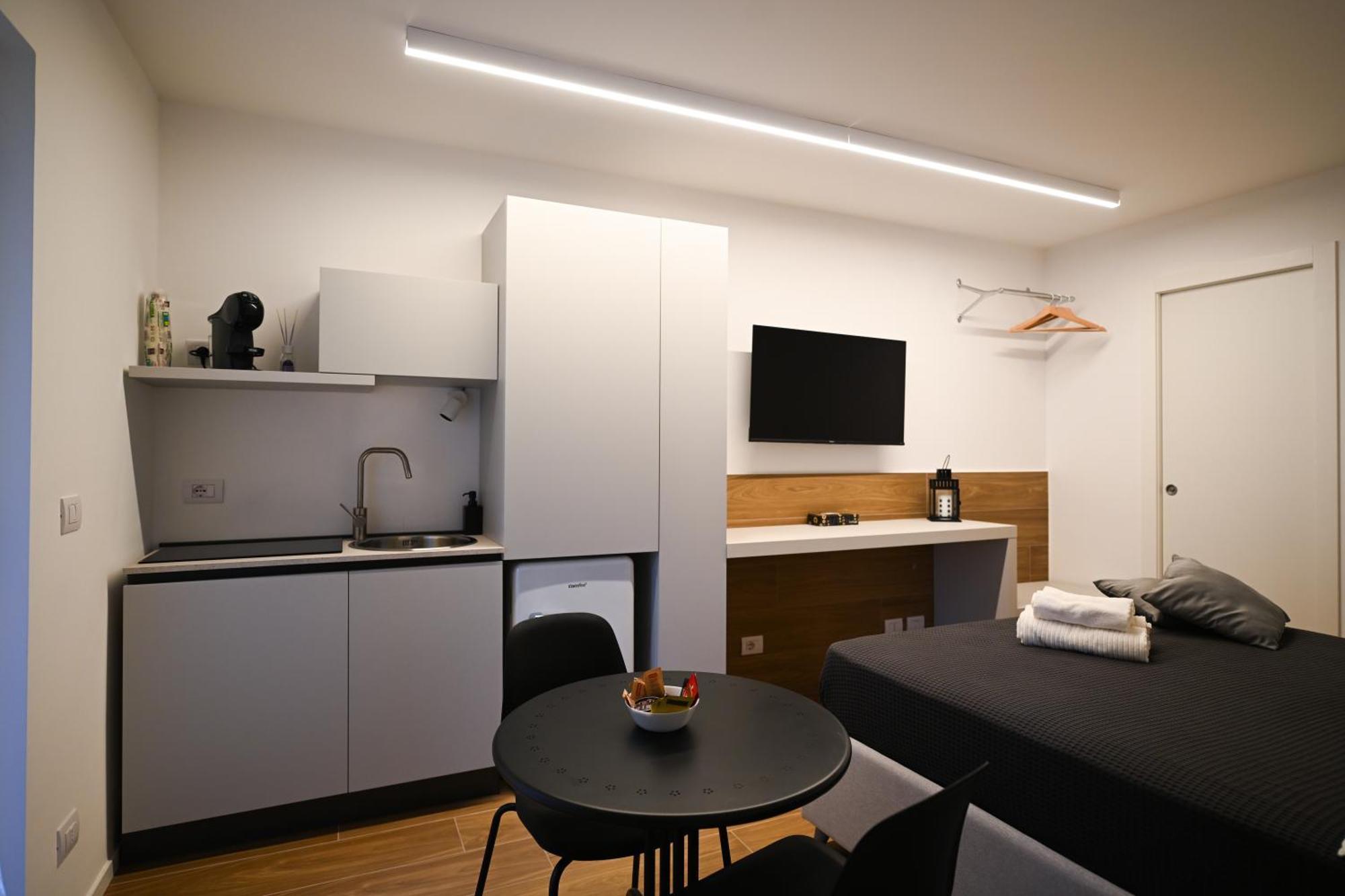 Luna Apartment